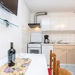 Amazing In With Kitchen