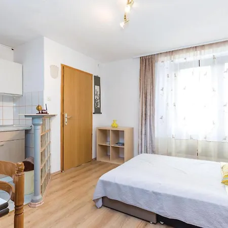 Apartmán Front In With Wifi *