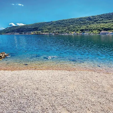 Amazing In With Kitchen * Bakar