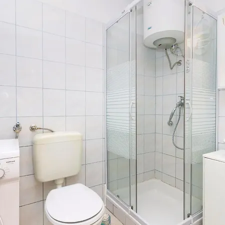 Amazing In With Kitchen Apartmán Bakar